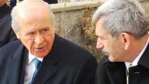 Şefkat Çetin, MHPyi ve ittifakı topa tuttu!