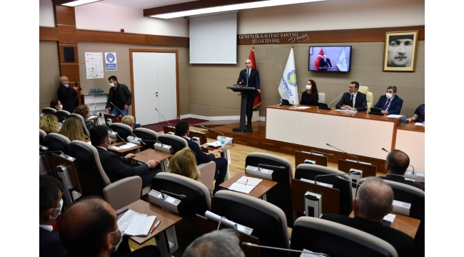 BAŞKAN DR. KERİMOĞLU 'İKİ SENDİKA'NIN KAVGASININ BEDELİNİ BAKIRKÖY HALKINA ÖDETMEM''