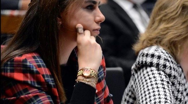 Şişli CHP Meclis üyesi Zehra Cemre Özyalçın 'dan dikkat çekici konuşma