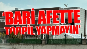 AKP'li isim hasarsız evinin bahçesine AFAD çadırı kurdu