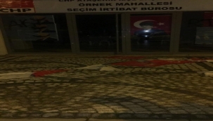 CHP Ataşehir temsilciliğine saldırı