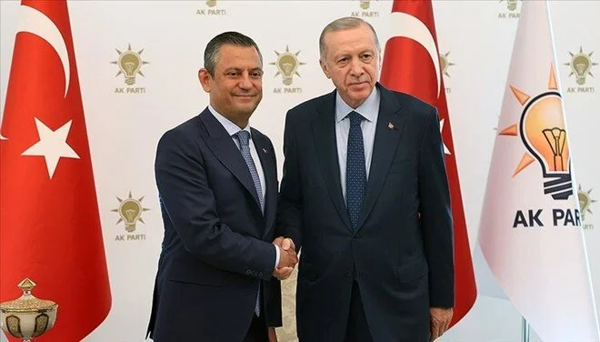 Özel ve Erdoğan görüşmesinde İmamoğlu'nun dava dosyası da görüşülecek iddiası!