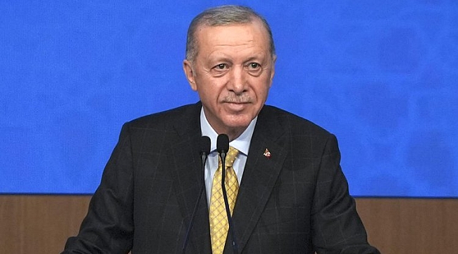 Cumhurbaşkanı Erdoğan'dan Özel'e: Tek vizyonları kırmızı kart çıkarmak