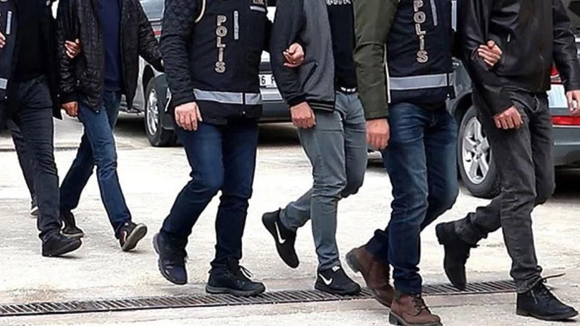 FETÖ'nün TSK Yapılanmasına Operasyon, 8 Gözaltı