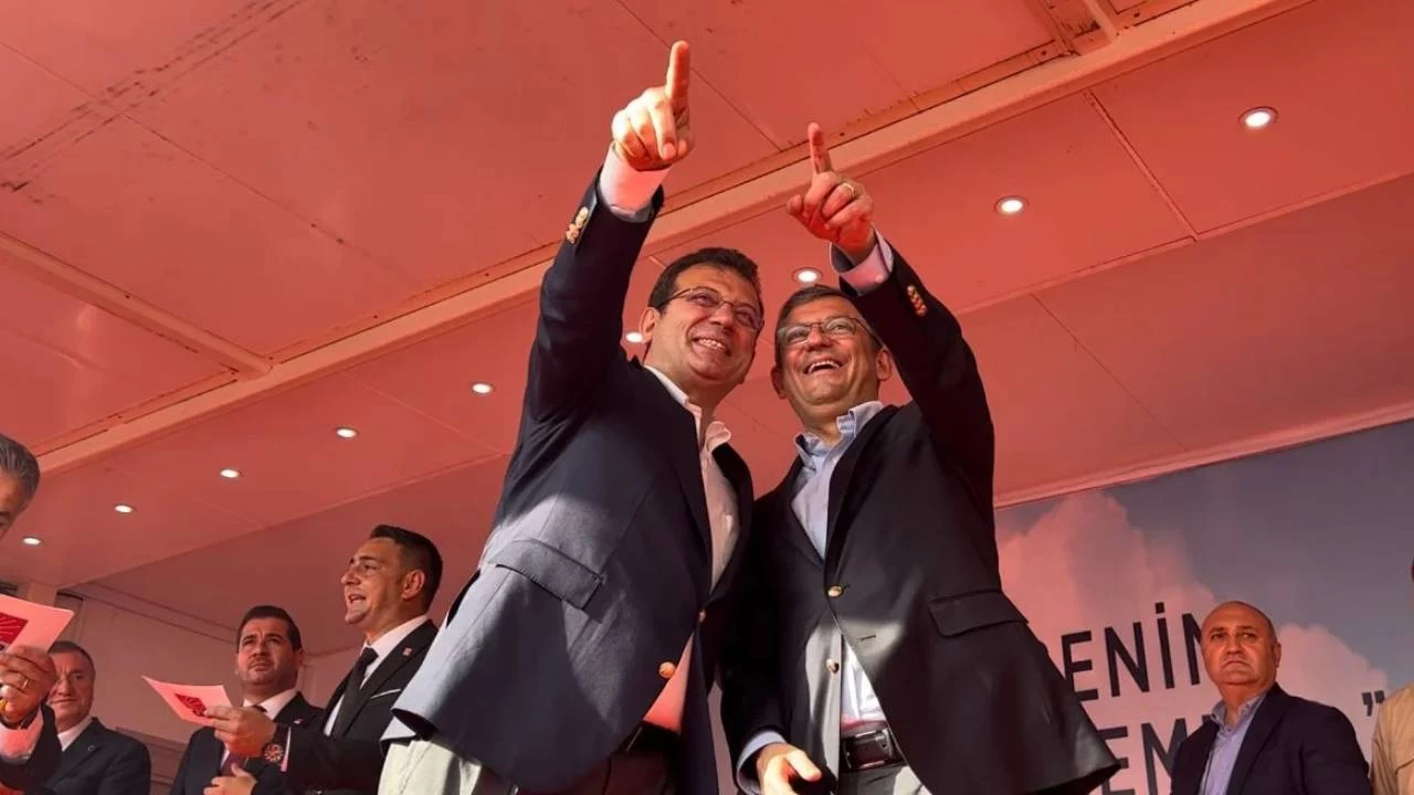 Özgür Özel'in İmamoğlu görüşmelerinden sıkıldığı iddia edildi: AK Partili isimlere 'Benim Silivri'ye gidişimi yasaklayın' dedi